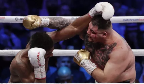 Papá de Andy Ruiz criticó su indisciplina: 'Se la pasó celebrando'
