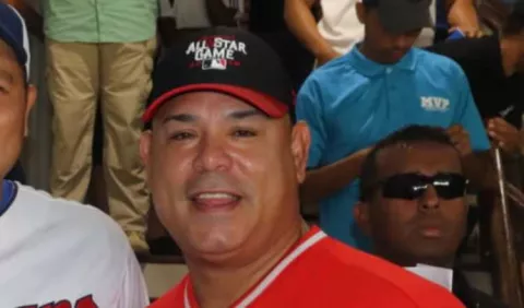 El consejo del ex grandes ligas Carlos Baerga a los atletas panameños