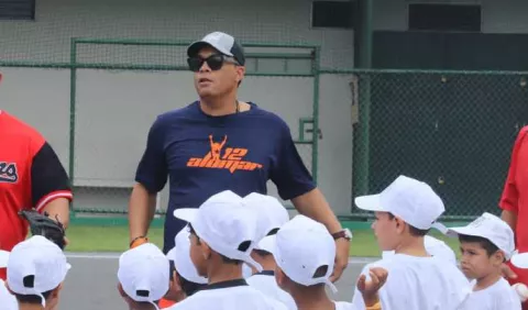Roberto Alomar no extraña las Grandes Ligas