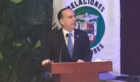 Panamá lamenta acontecimientos de Venezuela