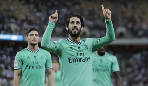 Zidane destaca triunfo y gol de Isco