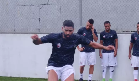 'Gavilán' Gómez dice que la edad es solo un número y no viene a pasear en la LPF