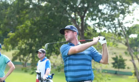 Canadiense Taylor Pendrith asume el liderato del Panamá Championship
