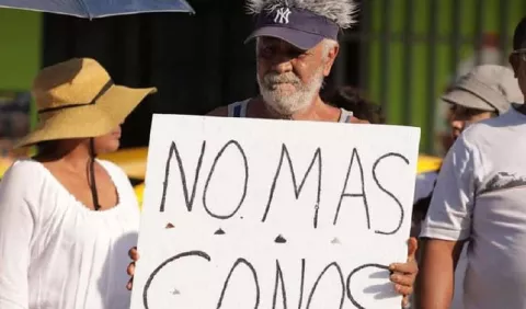 Exigen reapertura de las entradas a poblados en la Interamericana