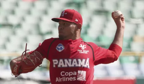 Astronautas se aferran a un triunfo ante Cardenales en la Serie del Caribe