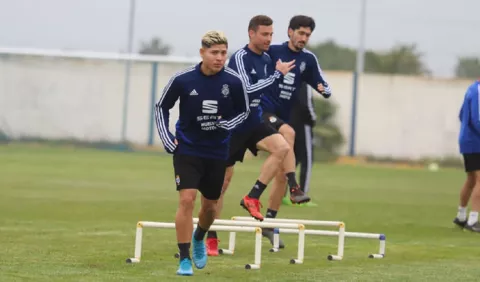 El panameño Cristian Martínez tiene nuevo técnico en Recreativo Huelva