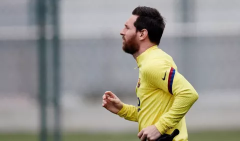 Messi califica de raro el caso de difamación que rodea al Barcelona