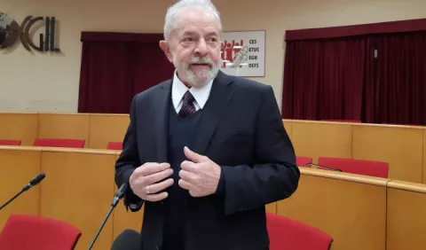 Lula niega ante un juez haber recibido coimas
