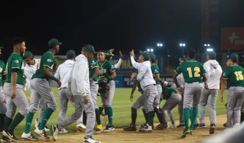 Panamá Oeste y Coclé se juegan la temporada en el béisbol juvenil