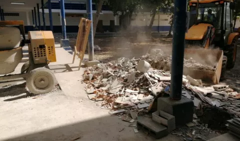 Año escolar 2020 comienza a media máquina en el interior