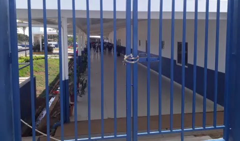 Dos colegios en la región  chiricana se mantienen en paro de labores