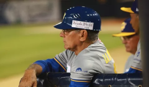 Israel Delgado tuvo un torneo del cielo al infierno