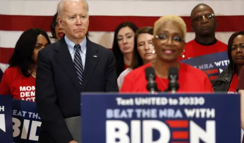 Biden  gana las primarias en Michigan, estado clave