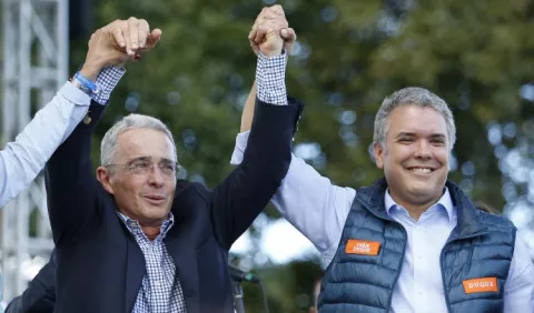 Corte Suprema  abre una indagación a Uribe por supuesta compra de votos