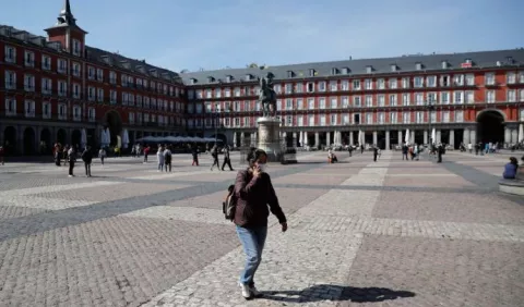 Covid-19 golpea más  economía de Argentina