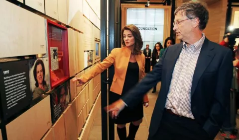 Bill Gates deja la junta directiva de Microsoft, empresa que cofundó en 1975