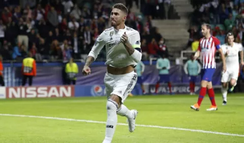 Sergio Ramos celebra los 34