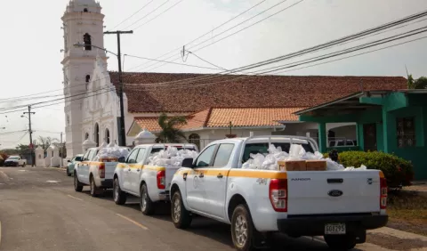 Continúa la entrega de los bonos y bolsas de 'Panamá Solidario'