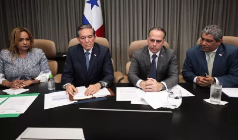 Desde una ejecutiva 'torre de control', el Gobierno Nacional coordina cinco  mesas de trabajo contra el COVID-19