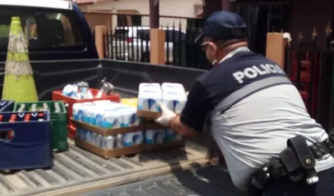 Ciudadanos desafiaron la cuarentena con fiesta y licor