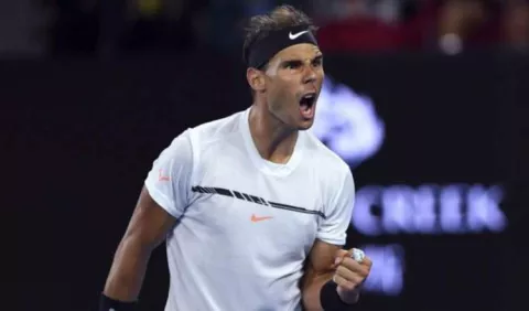 Rafael Nadal se anima con la  consola para el Mutua Madrid Open