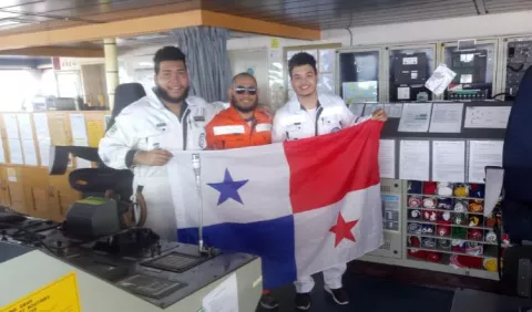 ¡EXCLUSIVO! Entre piratas y COVID-19, panameños a bordo de un barco petrolero
