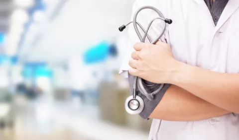 Sistemas de salud de América Latina se preparan para enfrentar una gran crisis