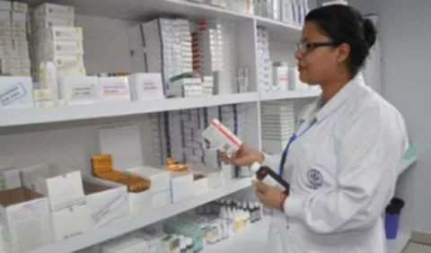 Farmacéuticos piden idoneidad