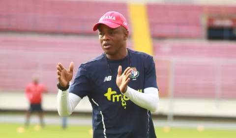 Julio Dely con chance de volver a dirigir a Panamá