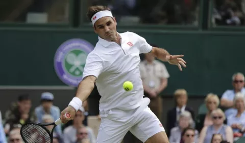 Roger Federer, resalta a las enfermeras