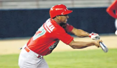 Rodolfo 'Candelilla' Aparicio es el hombre récord de los campeonatos nacionales