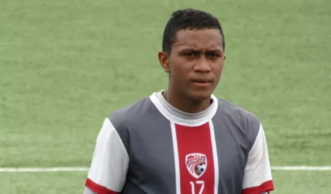 Víctor Griffith tuvo mejor día que Jorman Aguilar en el fútbol tico