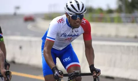 Ciclista Jorge Castelblanco aboga por volver a entrenar en la carretera