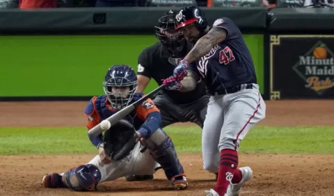 MLB propone bajar salarios a peloteros