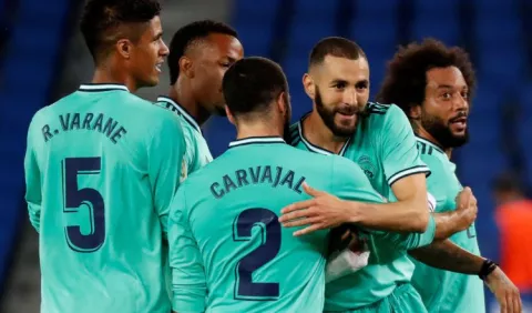 Zinedine Zidane justifica a los árbitros