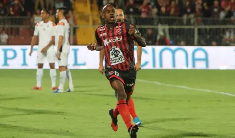 Adolfo Machado va por su quinto título en Costa Rica