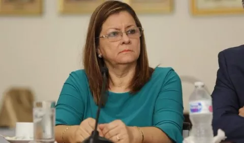Presencia de Rosario  Turner en el Gabinete dividía al PRD