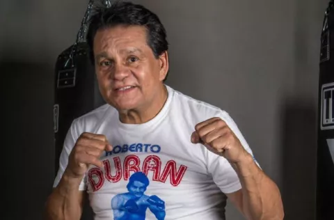 Roberto Durán evoluciona bien en el hospital