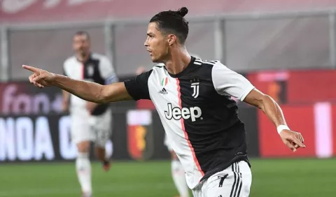 Un festival de golazos de Dybala, Cristiano y Costa confirma liderato de la Juventus