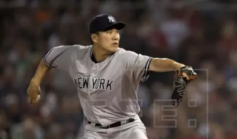 Masahiro Tanaka regresa al campo de entrenamiento luego de golpe en la cabeza