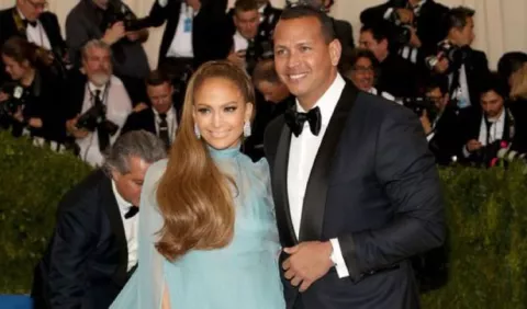 Jennifer López y Alex Rodríguez  con  respaldo de deportistas para comprar a los Mets de  NY
