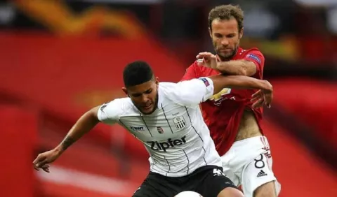 Panameño Andrés Andrade,  'pensé en el Muquita' , cuando enfrentó al  Manchester United en el Old Trafford