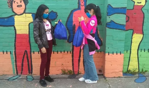 Adolescentes y niñas migrantes más vulnerables ante la la pandemia de coronavirus