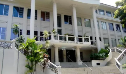 Buscan más independencia judicial para magistrados y jueces en Panamá
