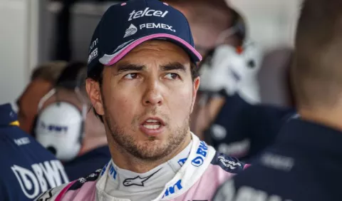 Sergio Pérez festeja su regreso a la pista, luego de superar la COVID-19
