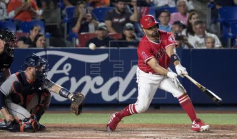 Albert Pujols  alcanzó marca de A-Rod en las Grandes Ligas