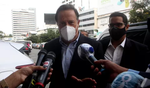 Por cuarta vez citan a Juan Carlos Varela en caso de litigio laboral 