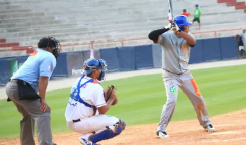 Béisbol mayor podría jugarse en octubre