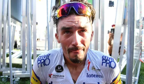 Julian Alaphilippe es el nuevo líder del Tour de Francia