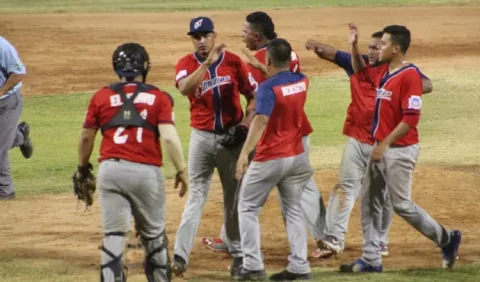 Veraguas y sus obstáculos para jugar en el béisbol mayor